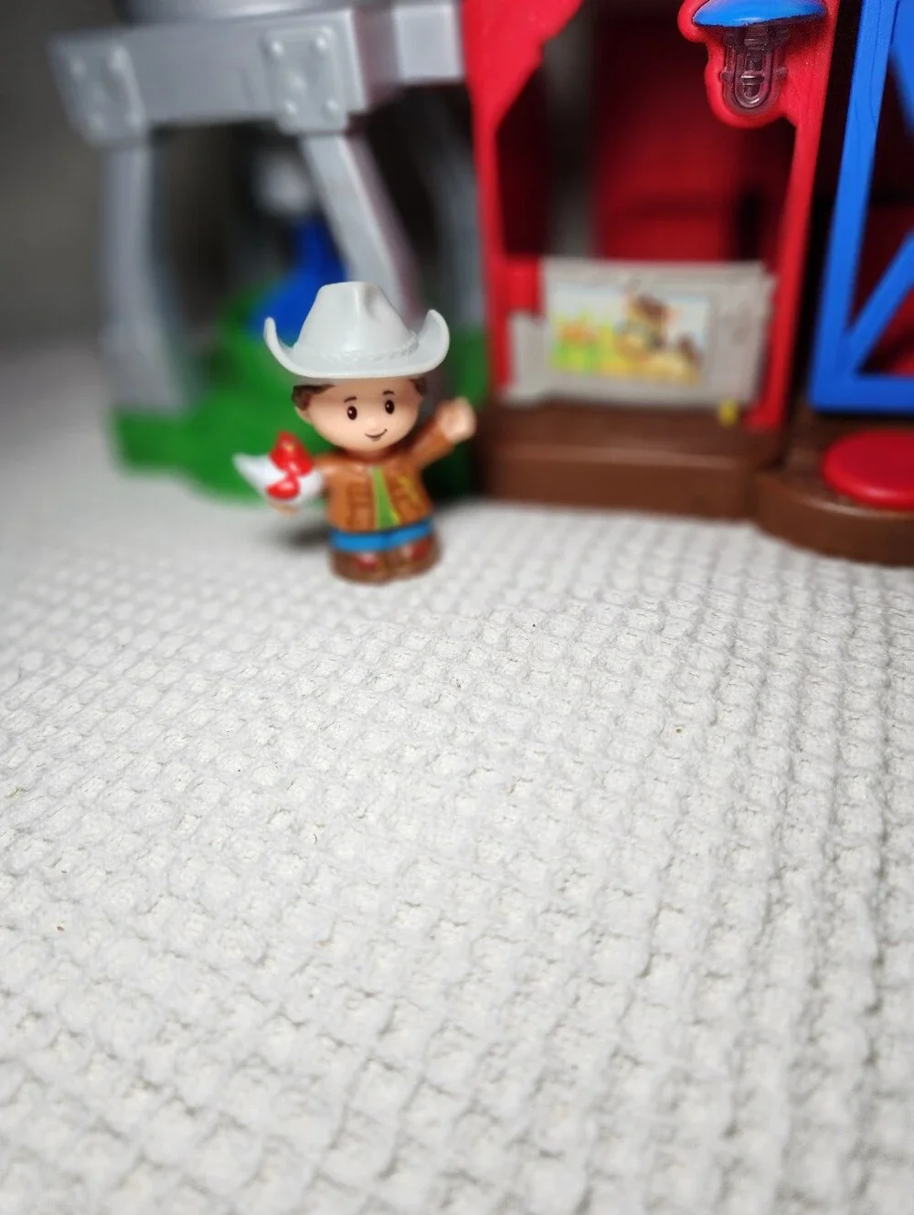 Fisher-Price Little People Barn Playset - With Wiggle Tractor And 5 Figures